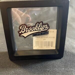 Brooklyn Script Enamel Pin - Navy & White
